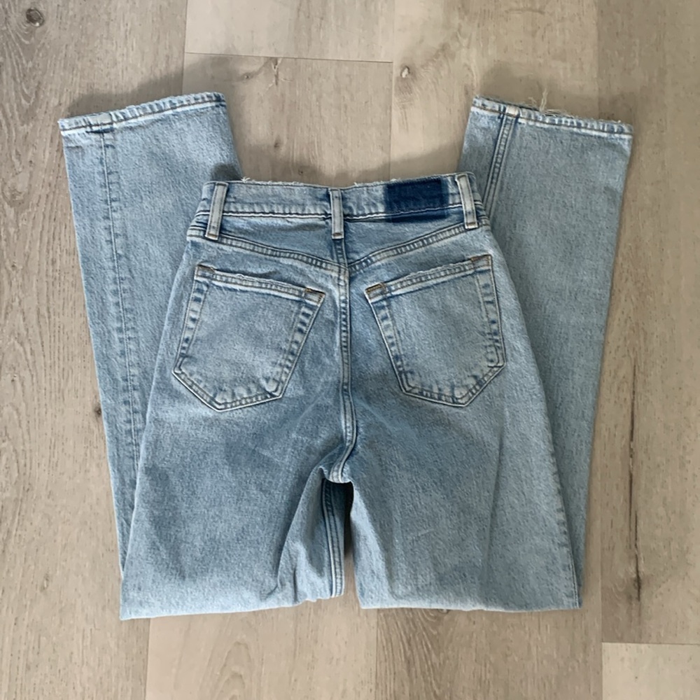 Abercrombie & Fitch ‘The 90s Straight Ultra High Rise 25 Blue Denim Jeans - Picture 7 of 7